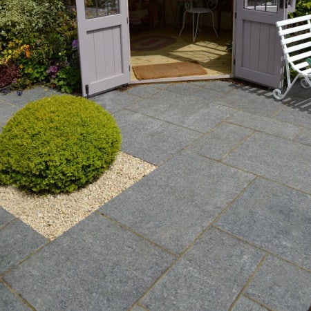 Natural Stone Calibrated Patio Kit Granite Textured Impala - Image 2