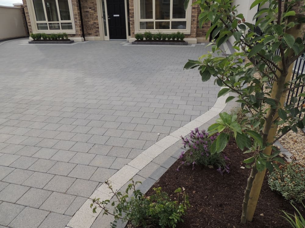 50mm Corrib Granite Block Black 210 X 170mm - Image 3