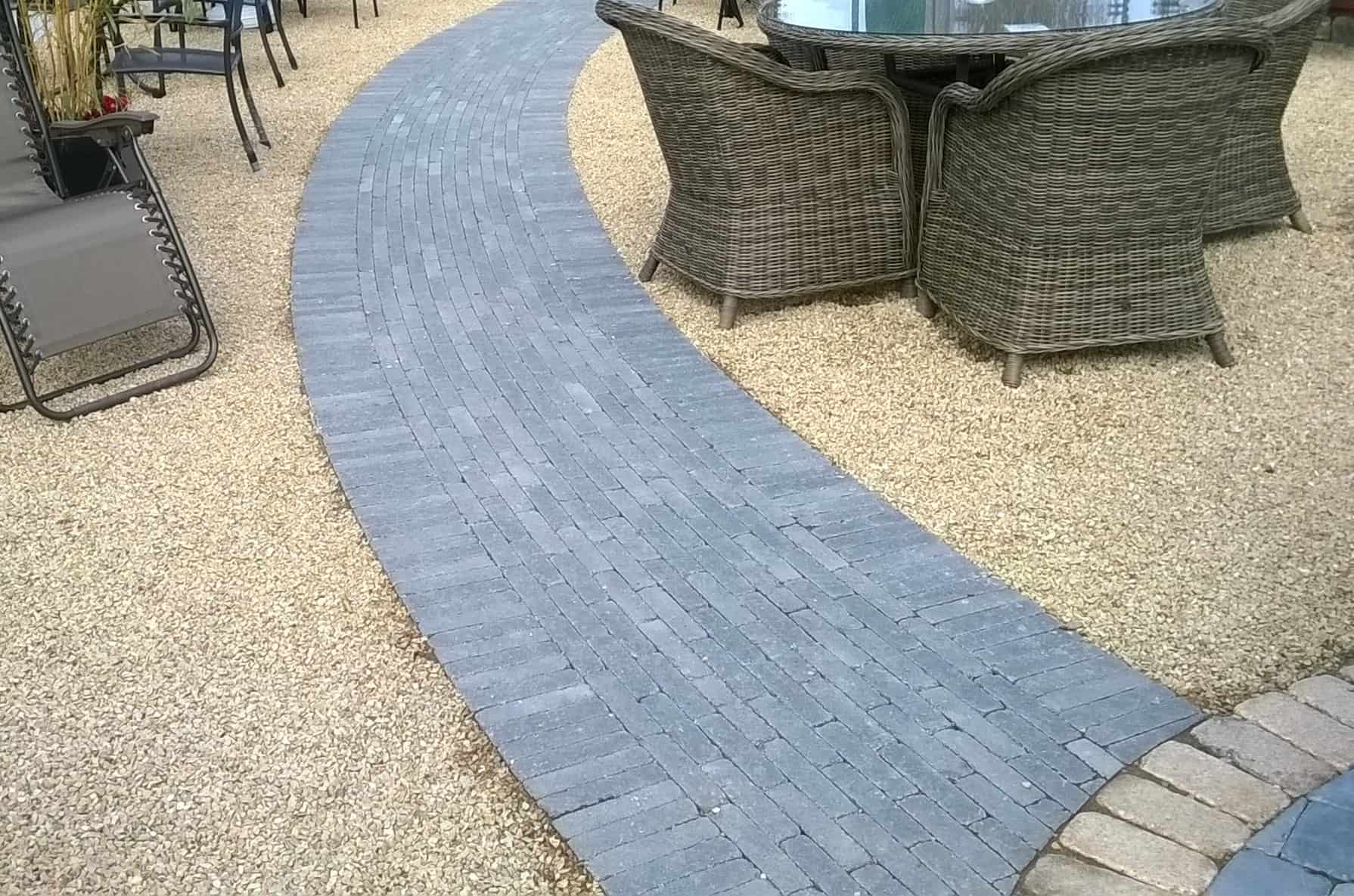Inish Standard Slimsett Paver Charcoal 200 X 60 X 50mm Per Pack - Image 4