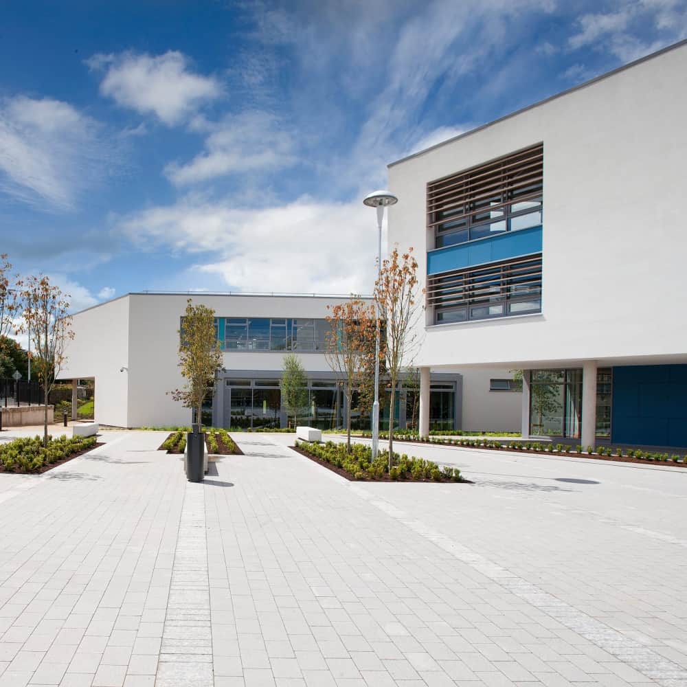 50mm Newgrange Paver 3 Size Silver Granite - Image 2
