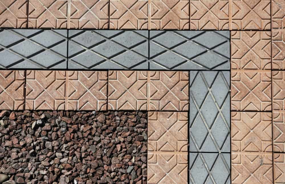 Victorian Edging Red 224 X 112 X 40mm - Image 3