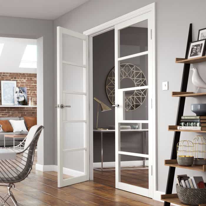 Metro White Clear Glazed Internal Door - Image 3